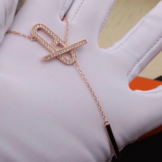Hermes necklace