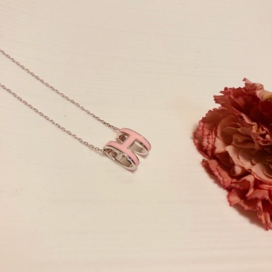 Hermes necklace