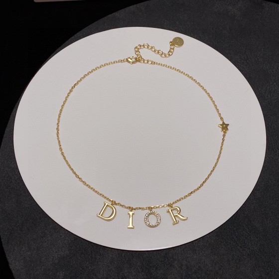 Dior necklace