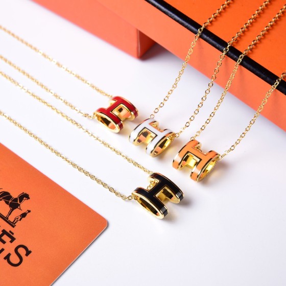 Hermes necklace