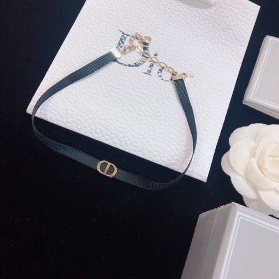Dior necklace