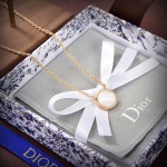 Dior necklace