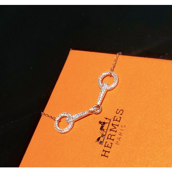 Hermes necklace