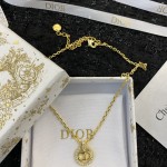 Dior necklace