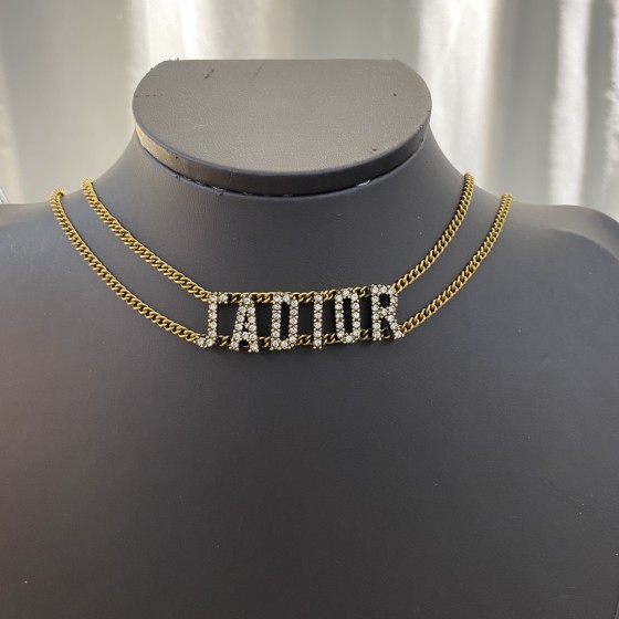 Dior necklace