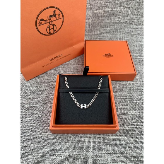 Hermes necklace