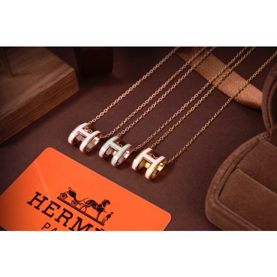 Hermes necklace