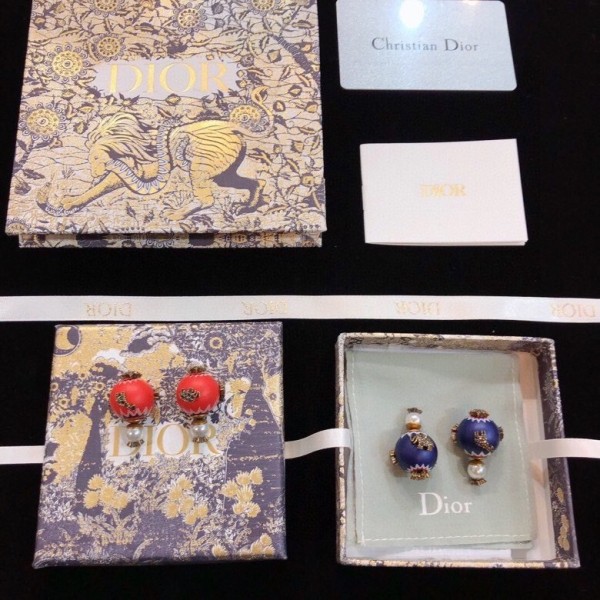 Dior earrings
