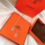 Hermes necklace