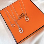 Hermes necklace