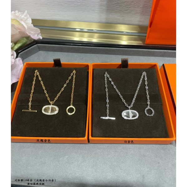 Hermes necklace