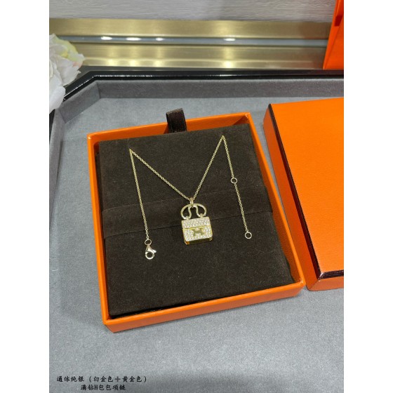 Hermes necklace
