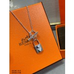 Hermes necklace