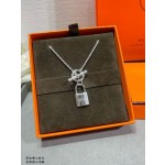 Hermes necklace