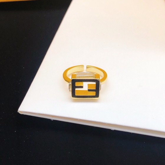 Fendi Ring