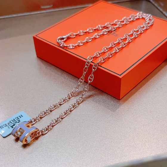 Hermes necklace