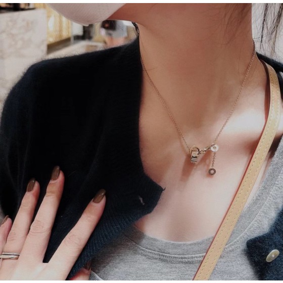 BVLGARI  necklace