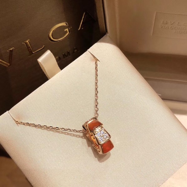 BVLGARI  necklace