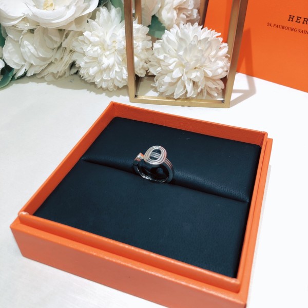 Hermes Rings
