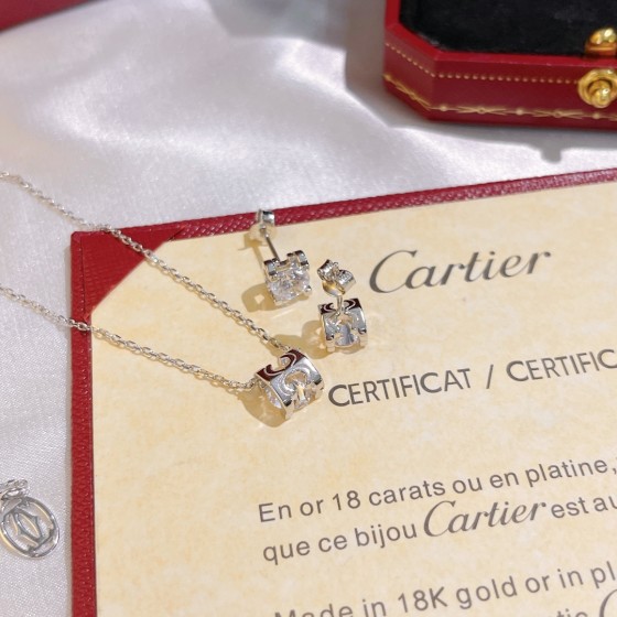 Cartier necklace