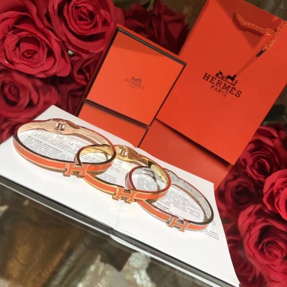 Hermes bracelet