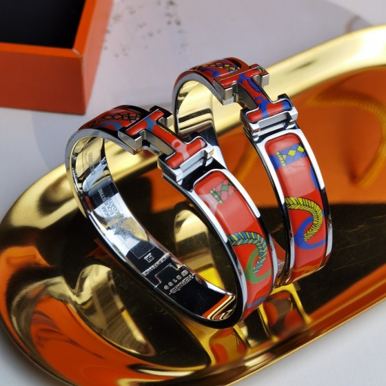 Hermes bracelet
