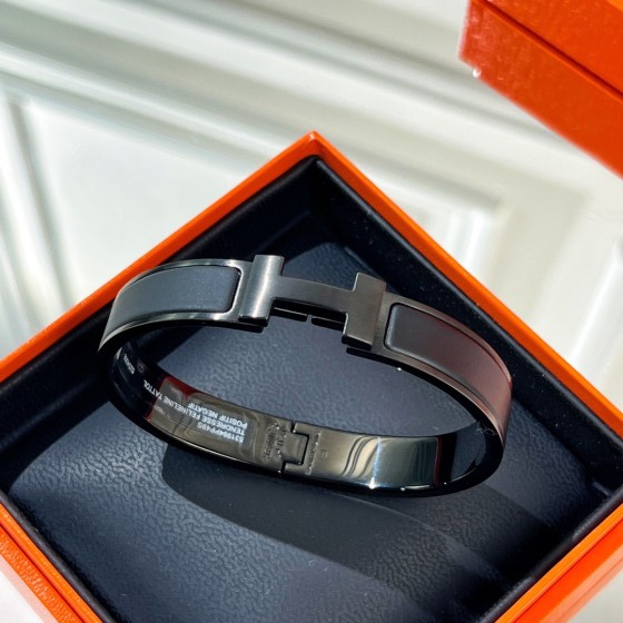 Hermes bracelet