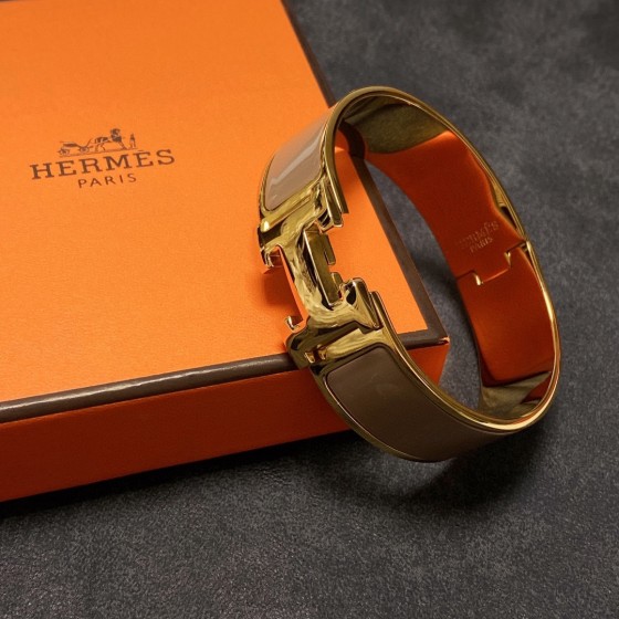 Hermes bracelet
