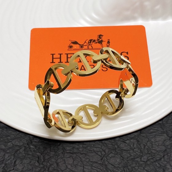 Hermes bracelet