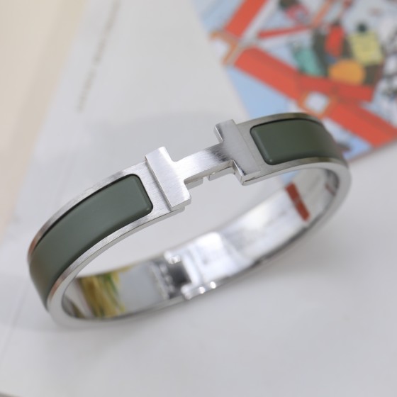 Hermes bracelet