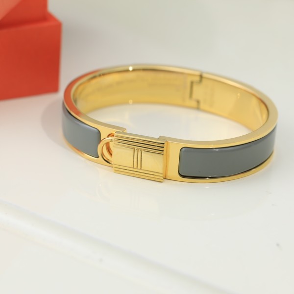 Hermes bracelet