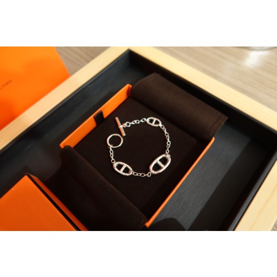Hermes bracelet
