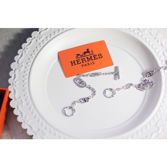 Hermes bracelet