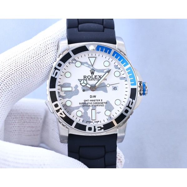 Rolex Submariner Series