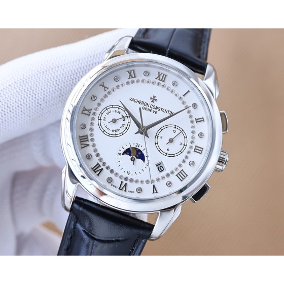 Blancpain - This functional watch comes from the classic Blancpain collection