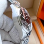 IWC- Pilot's Watch Mark XVIII Heritage with automatic mechanism imported from Asia