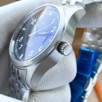 IWC- Pilot's Watch Mark XVIII Heritage with automatic mechanism imported from Asia