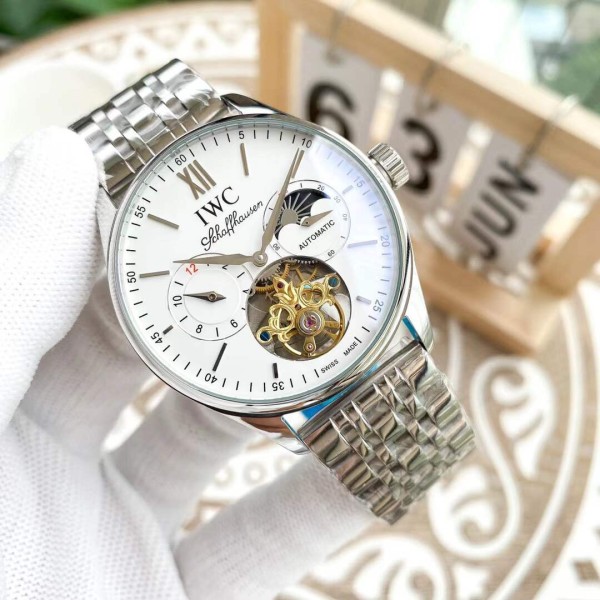 IWC- Fine men's watches Fully automatic mechanical movement, top 316 steel case and strap
