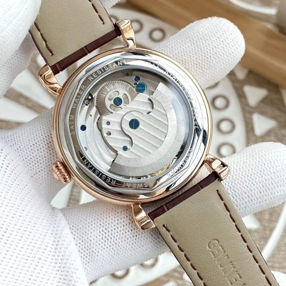 IWC- Fine men's watches Fully automatic mechanical movement, top 316 steel case and strap