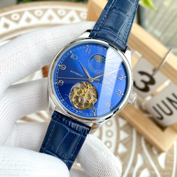 IWC- Fine men's watches Fully automatic mechanical movement, top 316 steel case and strap