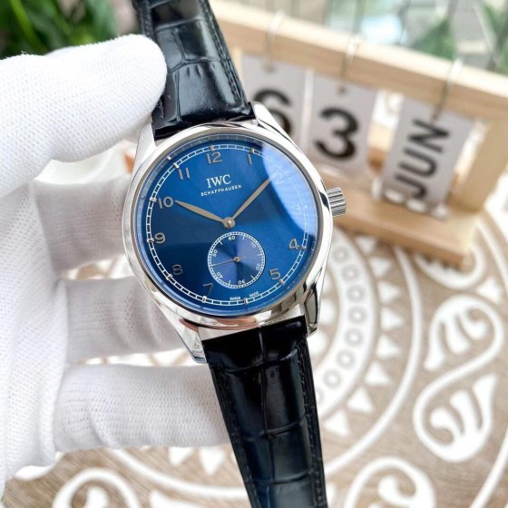IWC- Fine men's watches Fully automatic mechanical movement, top 316 steel case and strap