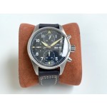 IWC- IWC 3777 Pilot's Watch Chronograph, movement synchronized with the original, anti-glare blue coating on both sides