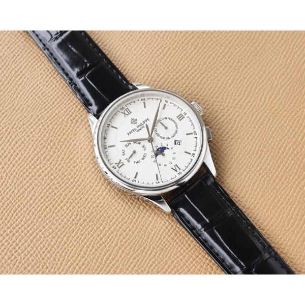 Patek Philippe has a unique dial