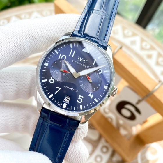 IWC- Las Vegas Roulette Top 316 stainless steel case strap with mineral super mirror