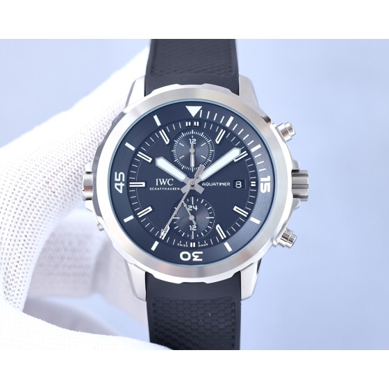 IWC- Aquatimer "Jacques-Yves Cousteau Adventure Special Edition IW376805 Cousteau Adventure Special Edition IW376805