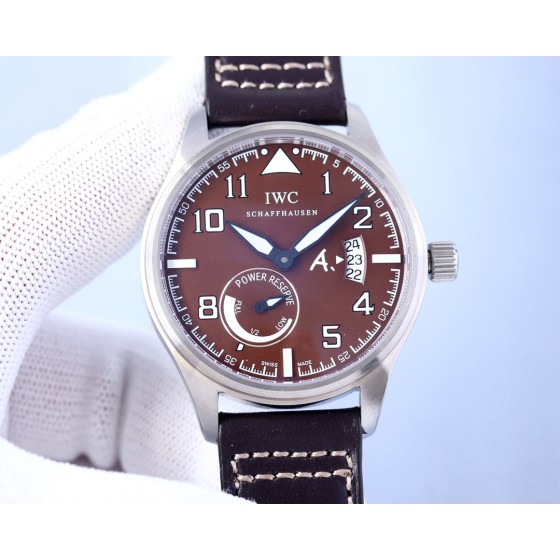 IWC- The line staff series lW5127537 movement automatic mechanical Swiss machine 2824 316 stainless steel