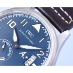 IWC- The line staff series lW5127537 movement automatic mechanical Swiss machine 2824 316 stainless steel