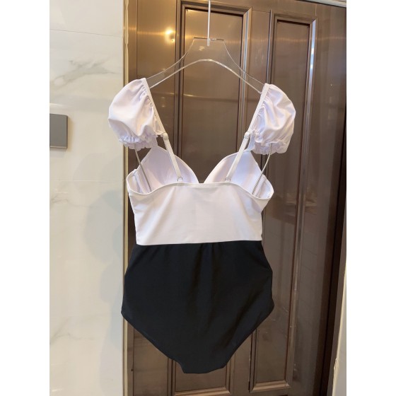 Chanel New One-piece swimming costume with steel ring