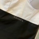 Chanel New One-piece swimming costume with steel ring