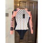 Chanel New scuba diving suits Beware of the swimming costume Bikini